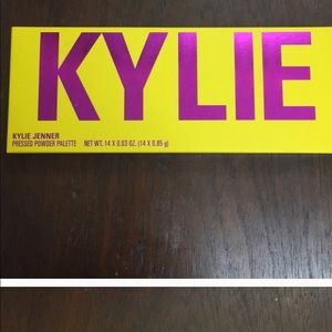 Kylie cosmetics Summer Palette